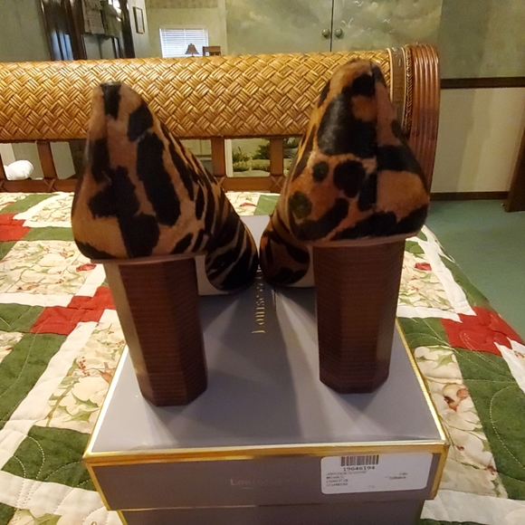 SHOES - Picture 8 of 8